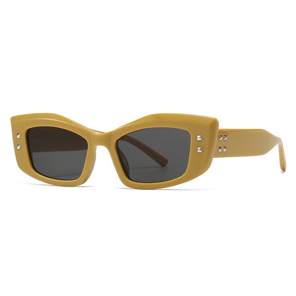 (6 Pack) Cat Eye Rivets Sunglasses 9183