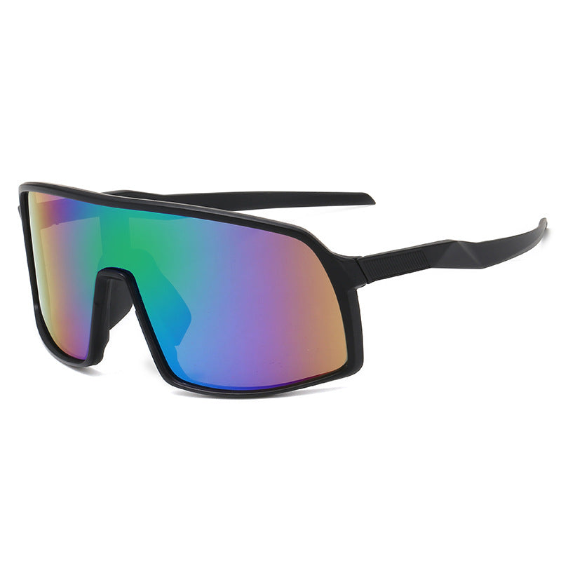 8230 Oversized Sports Sunglasses Black-Green Flash